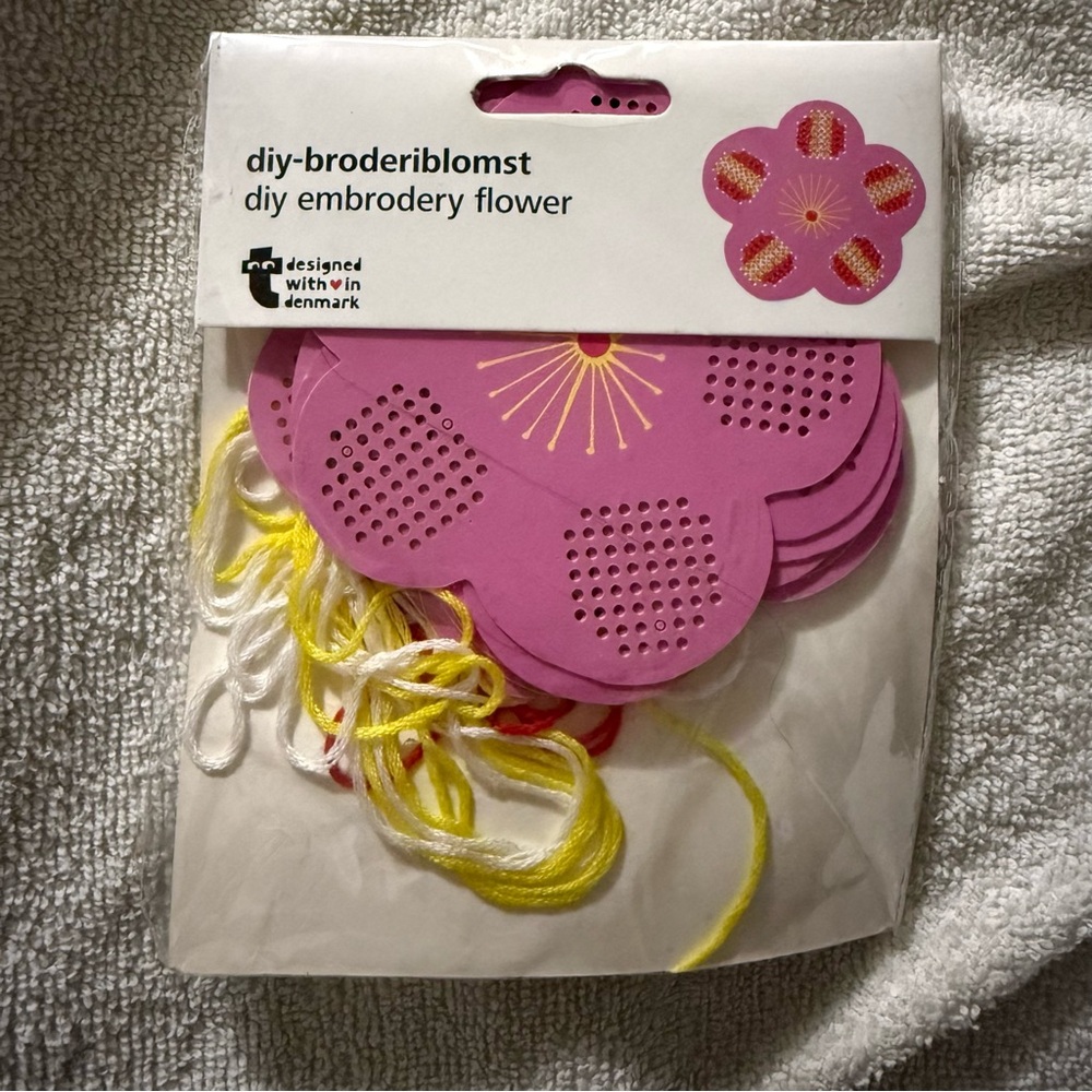 DIY Embroidery Flower Kit